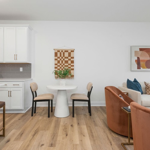 Open-concept dining area at Oak Lake Townhomes in Charlotte, NC